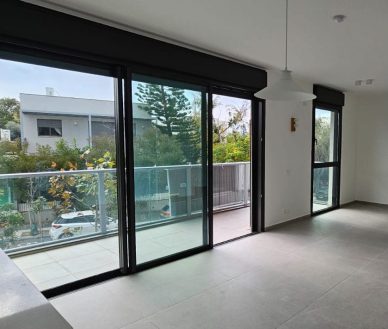 בהדר יוסף דירת 5 חדרים חדשה