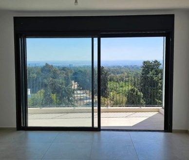 ברובע הדר דירת 5 חדרים משודרגת